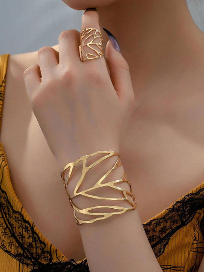 2pcs Hollow Out Leaf-Shaped Ring & Bracelet Set | European & American Creative Metal Jewelry Duo