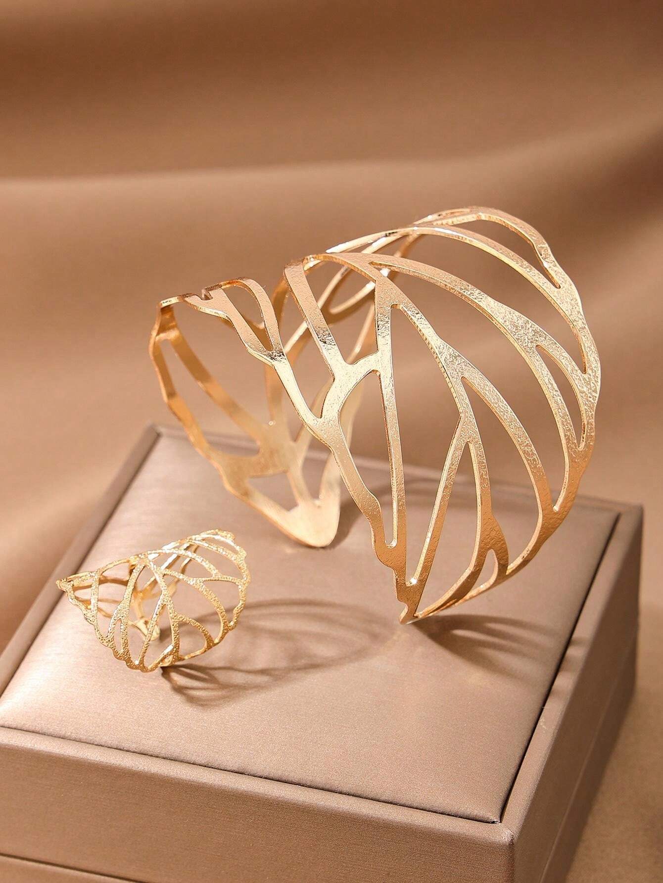 2pcs Hollow Out Leaf-Shaped Ring & Bracelet Set | European & American Creative Metal Jewelry Duo