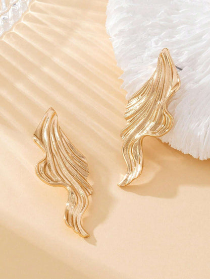 Exaggerated Crinkled Mermaid Tail Stud Earrings – Gold Plated Beach Party Statement Jewelry