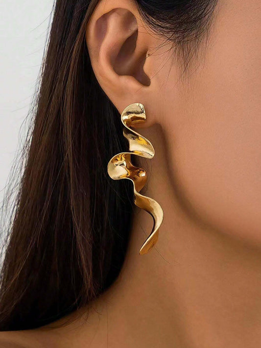 Twisted Spiral Liquid Metal Earrings | Snakeskin Geometric Design