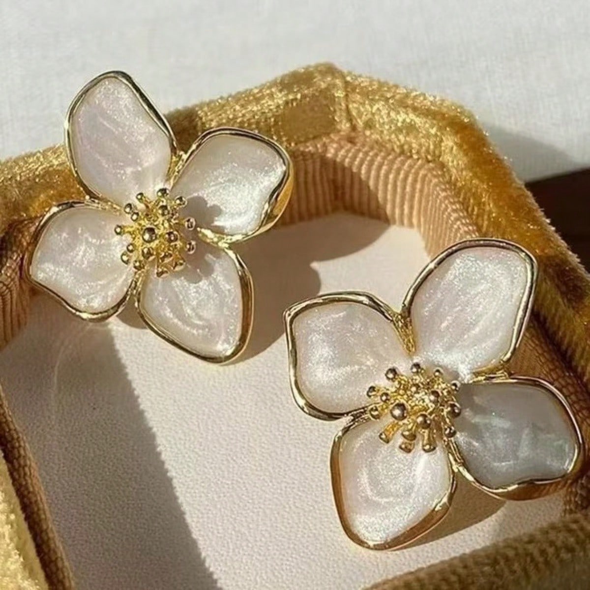 Elegant White Hibiscus Flower Stud Earrings | French Retro Glazed Floral Earrings