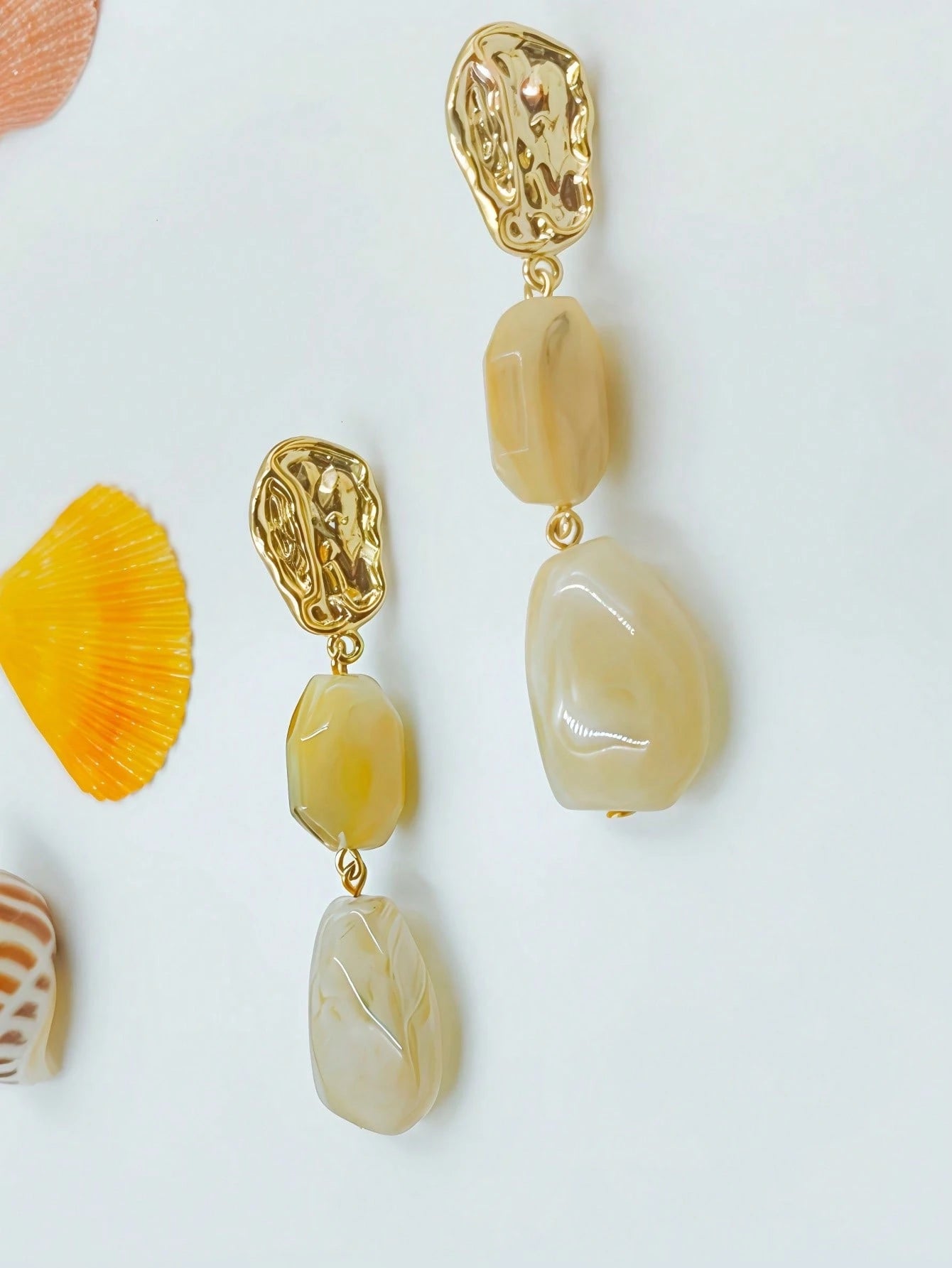 Vintage Boho Resin Oval Drop Earrings | Asymmetrical Textured Fashion Jewelry