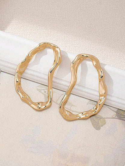 Asymmetrical Hollow Geometric Stud Earrings – Minimalist Gold Metal Statement Earrings for Chic Glam Look