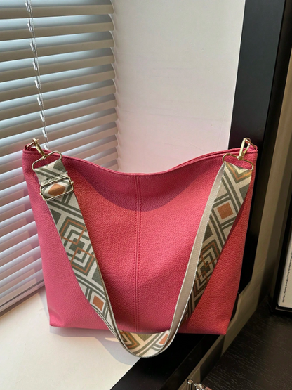 Summer Shoulder Tote Bucket Bag – Large Capacity PU Leather Handbag with Adjustable Strap & Chic Chain Detail