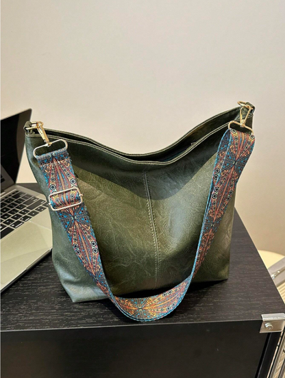 Summer PU Leather Tote Bag – Crossbody Shoulder Bucket Bag with Chain Detail & Large Capacity