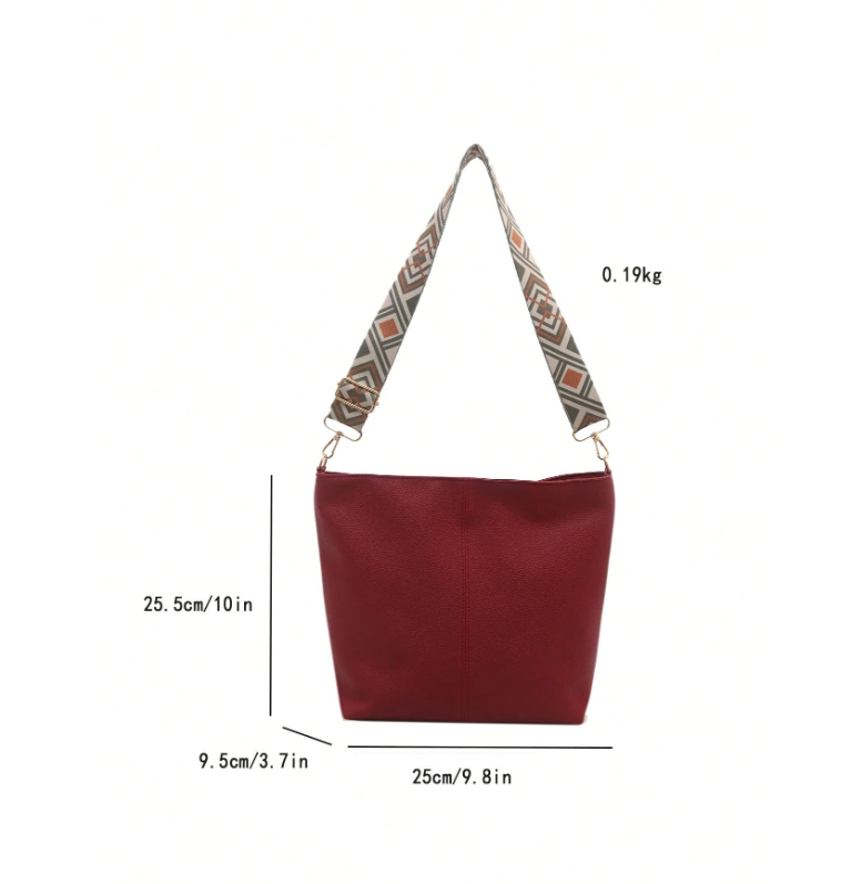 Summer Shoulder Tote Bucket Bag – Large Capacity PU Leather Handbag with Adjustable Strap & Chic Chain Detail