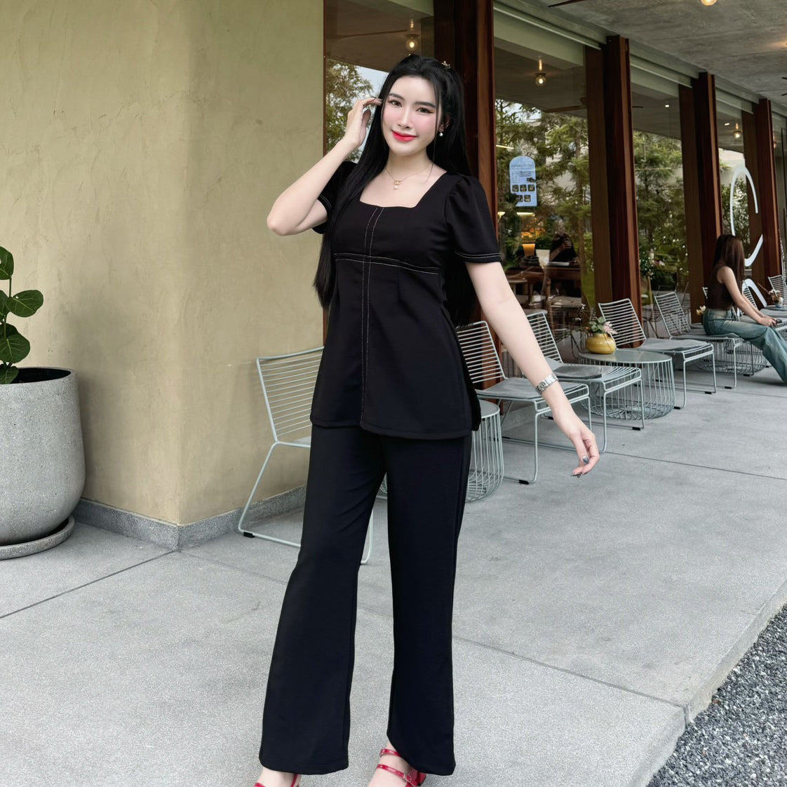 Elegant Wool Wave Co-ord Set for Women – Square Neck Long Top with Side Slits & Pocket Pants
