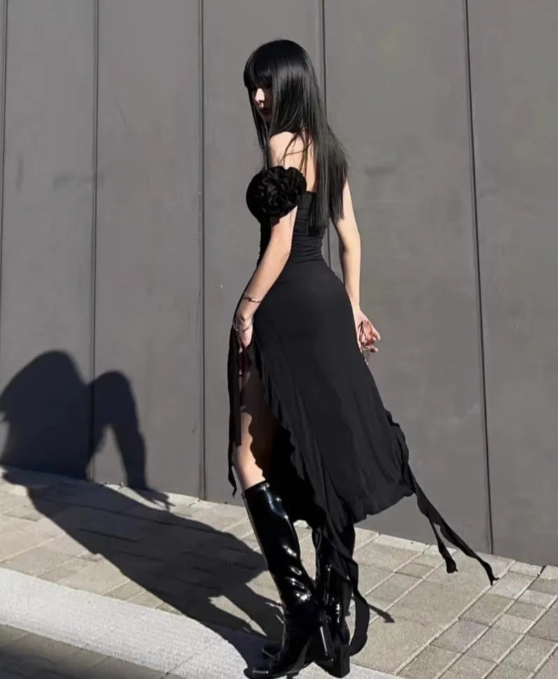 Chic Black Strapless Bodycon Ruffle Hem Dress – Slim Fit Tube Dress