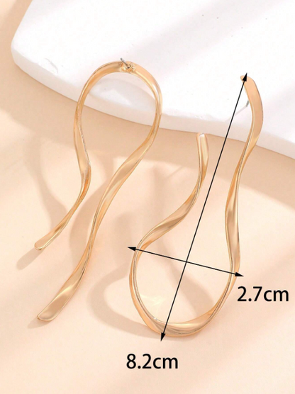 Trendy Asymmetrical Curved Stud Earrings | Geometric Minimalist Zinc Alloy Jewelry