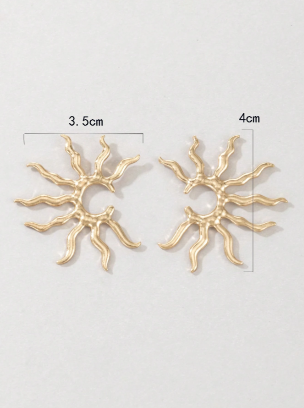 Sun Design Stud Earrings | Minimalist Geometric Gold & Silver Studs for Daily Glam Style
