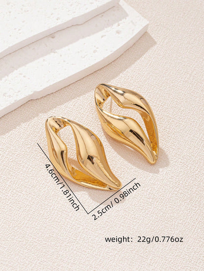 European & American Style Asymmetrical Hollow Out Earrings | Trendy Gold Geometric Studs for Women