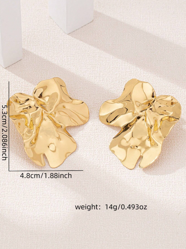 Geometric Chic Metal Stud Earrings – Trendy Asymmetrical Statement Jewelry