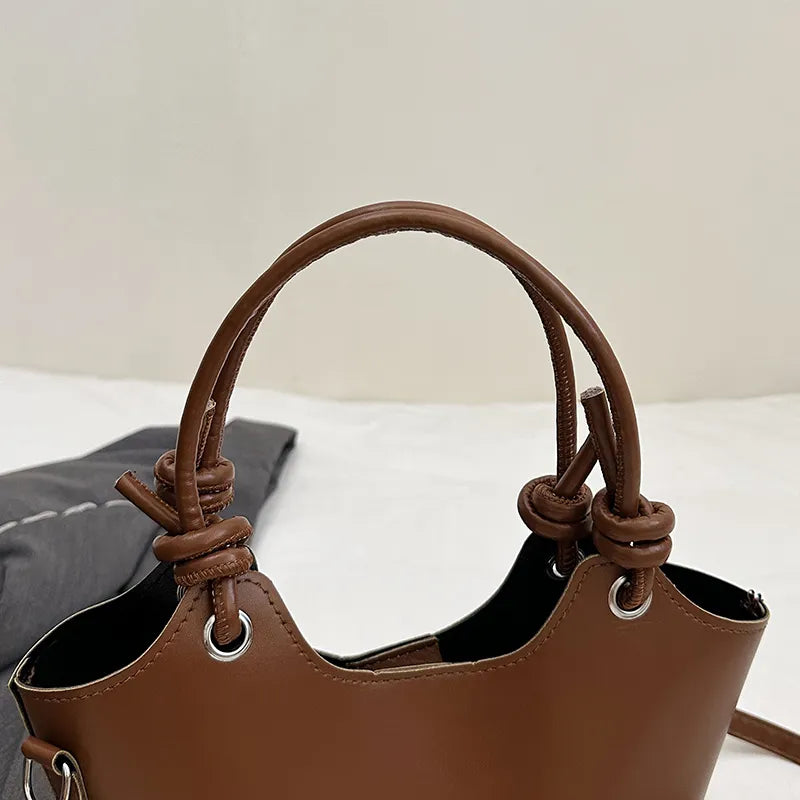 Vintage Bucket Shoulder Bag – Minimalist Classic Tote with Zipper & Large Capacity