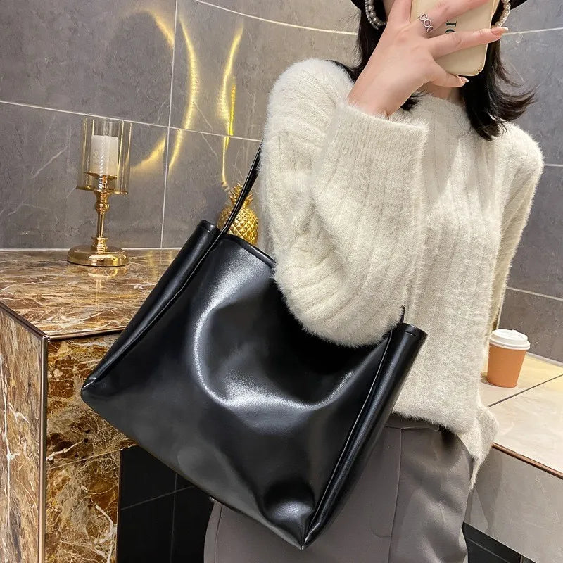 PU Leather Tote Bag – Minimalist Shoulder Bag for Daily, Office & Casual Outfits