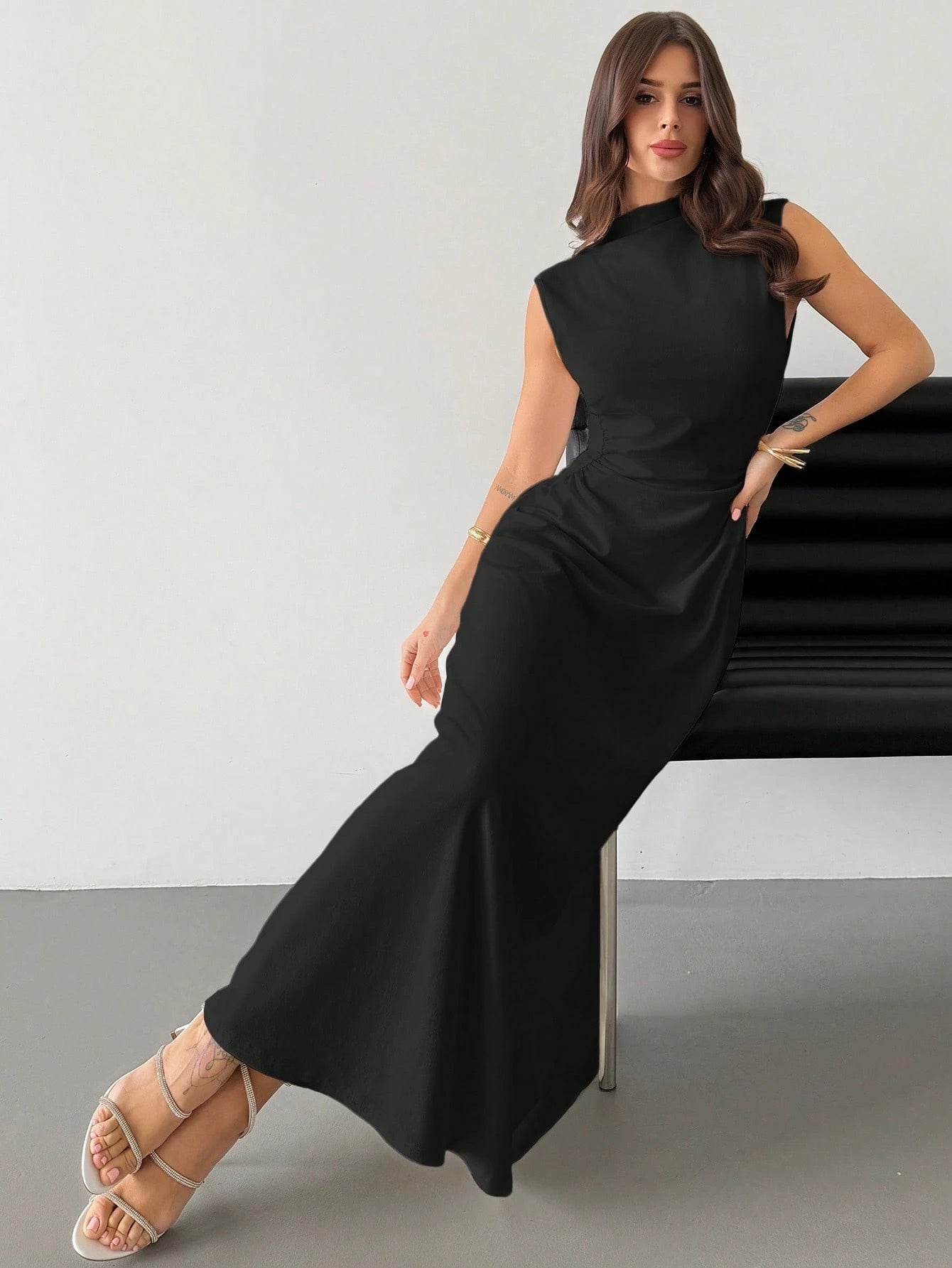 Fashzeo black high neck sleeveless long dress featuring a cinched ruched waist for an elegant and modest romantic aesthetic.2