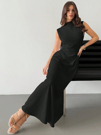 Fashzeo black high neck sleeveless long dress featuring a cinched ruched waist for an elegant and modest romantic aesthetic.2