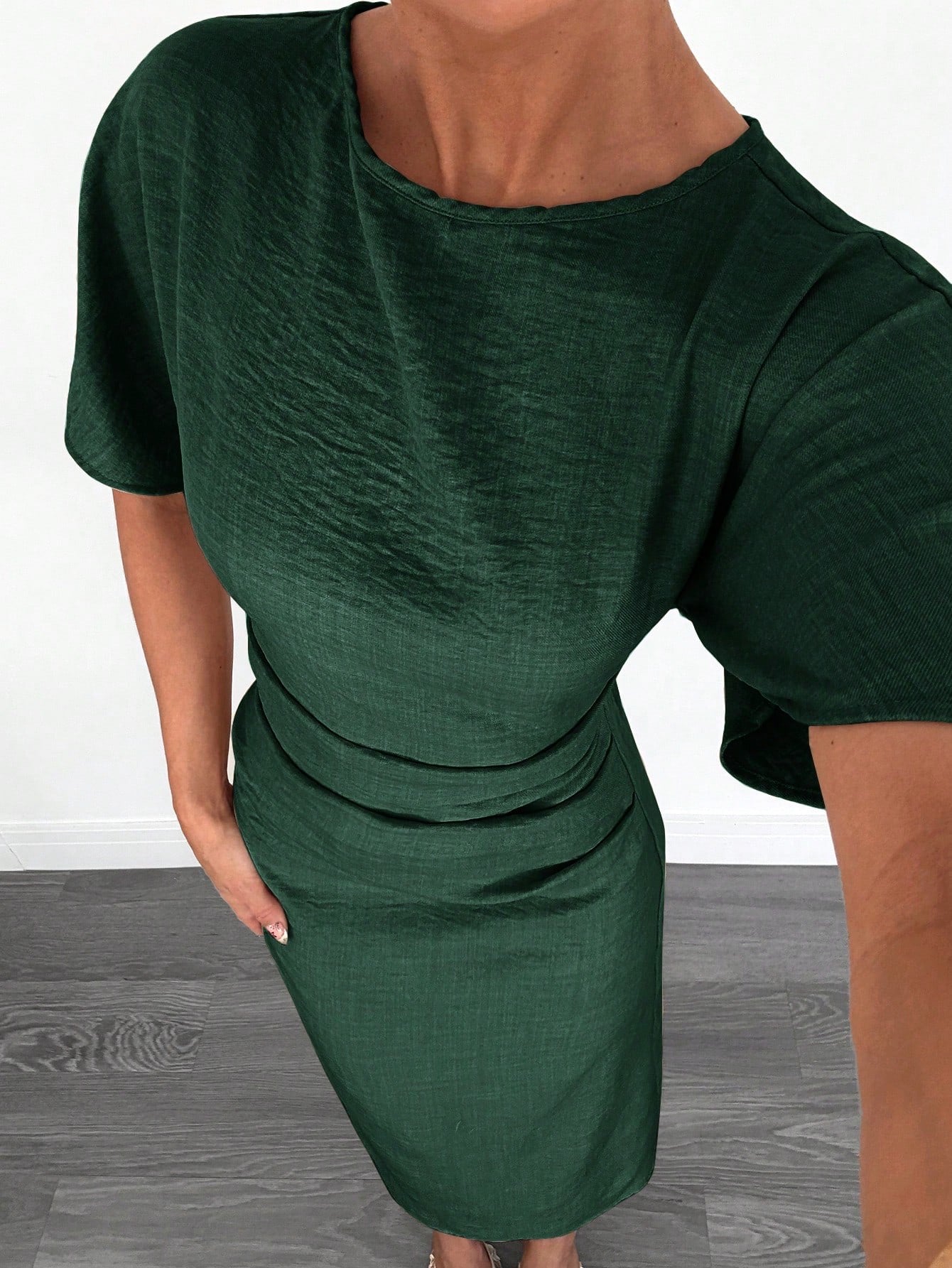 Fashzeo dark green linen blend long dress featuring a square neck, high slit, and ruffled fishtail hem for a quiet luxury aesthetic.3
