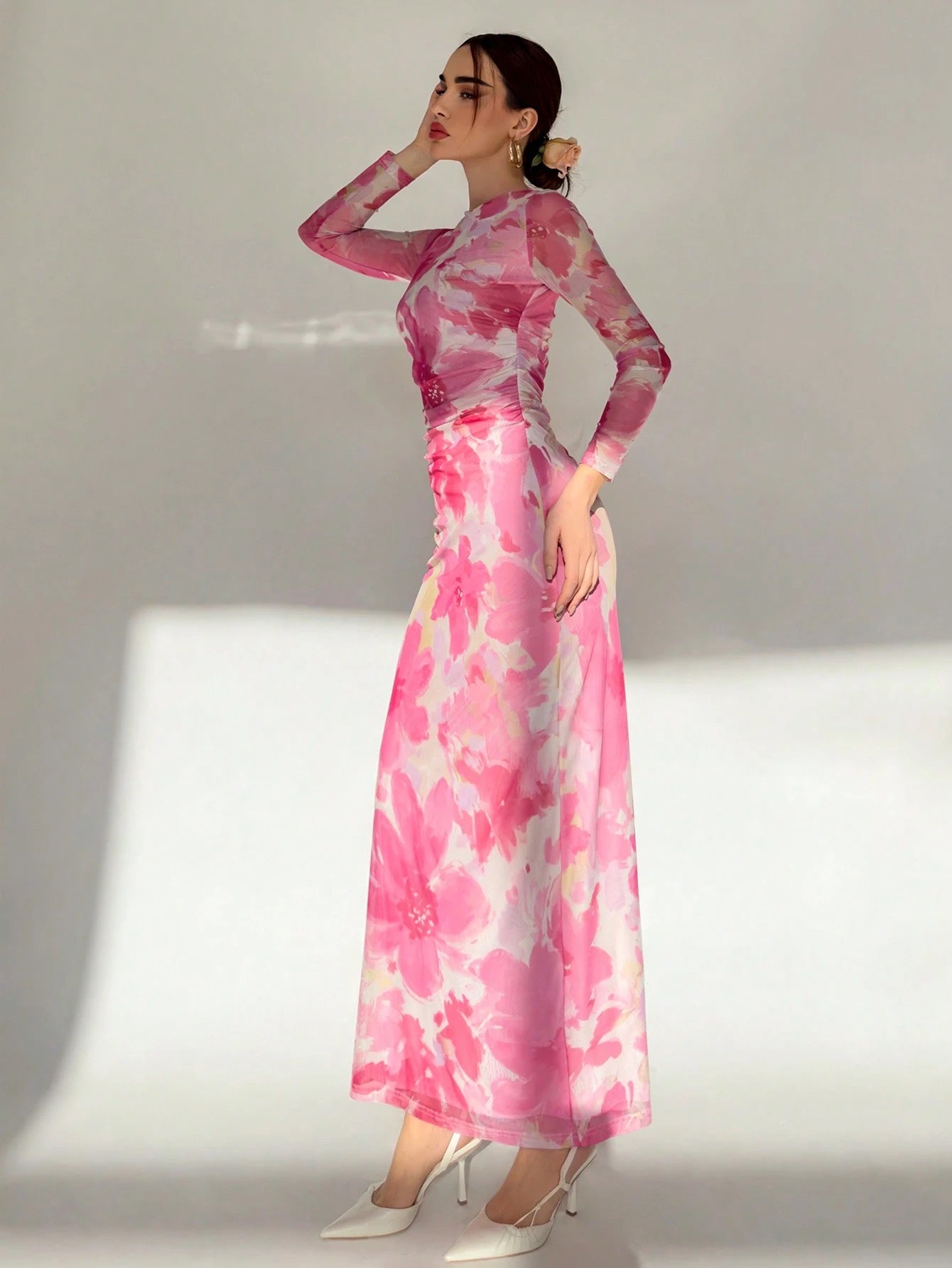 Fashzeo pink romantic rose print off-shoulder long dress with pleated long sleeves and a ruched bodycon hip wrap silhouette.