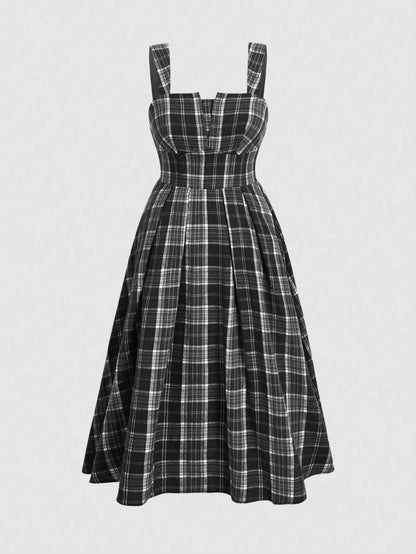 Fashzeo vintage plaid midi slip dress in black-white featuring a cinched waist and flared hem4