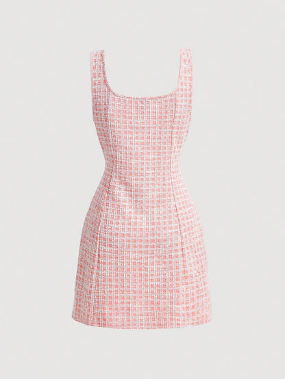 Fashzeo women's vintage plaid tweed mini dress featuring a sleeveless square neck and double-breasted pearl buttons in pastel pink1