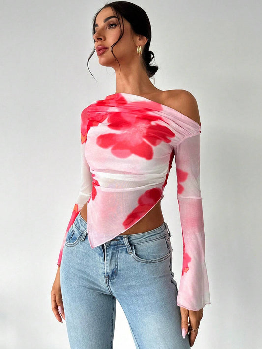 Elegant Tie-Dye Open Shoulder Crop Top – Asymmetrical Hem Slim Fit Long Sleeve Ruched T-Shirt