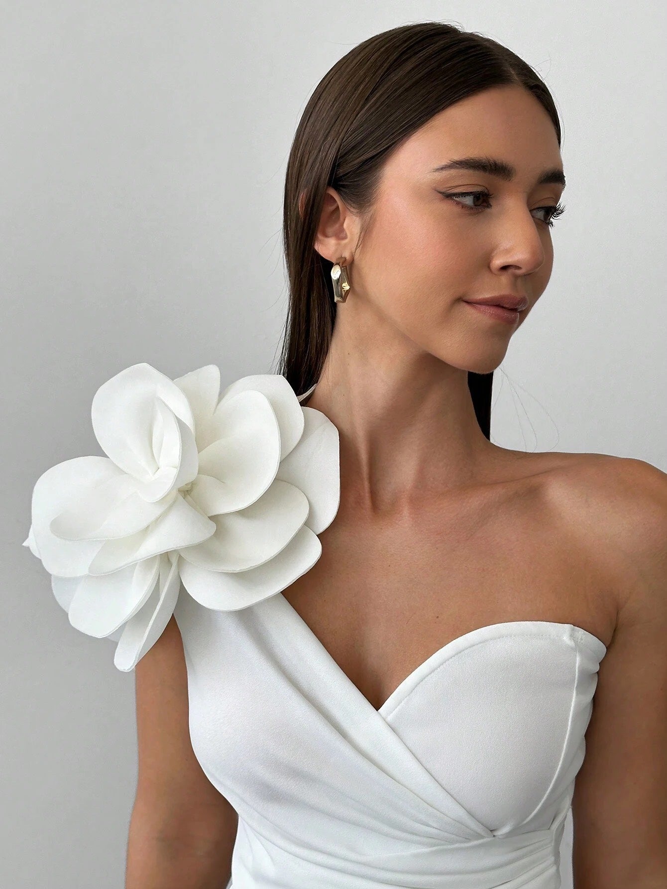 One-Shoulder 3D Floral Top