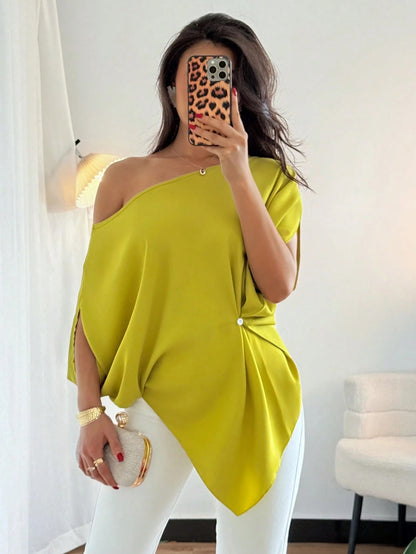 One-Shoulder Batwing Sleeve