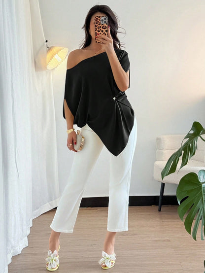 One-Shoulder Batwing Sleeve