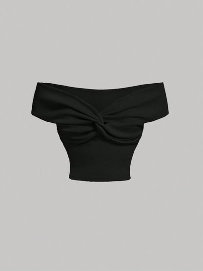 Off-Shoulder Twist Knot Crop