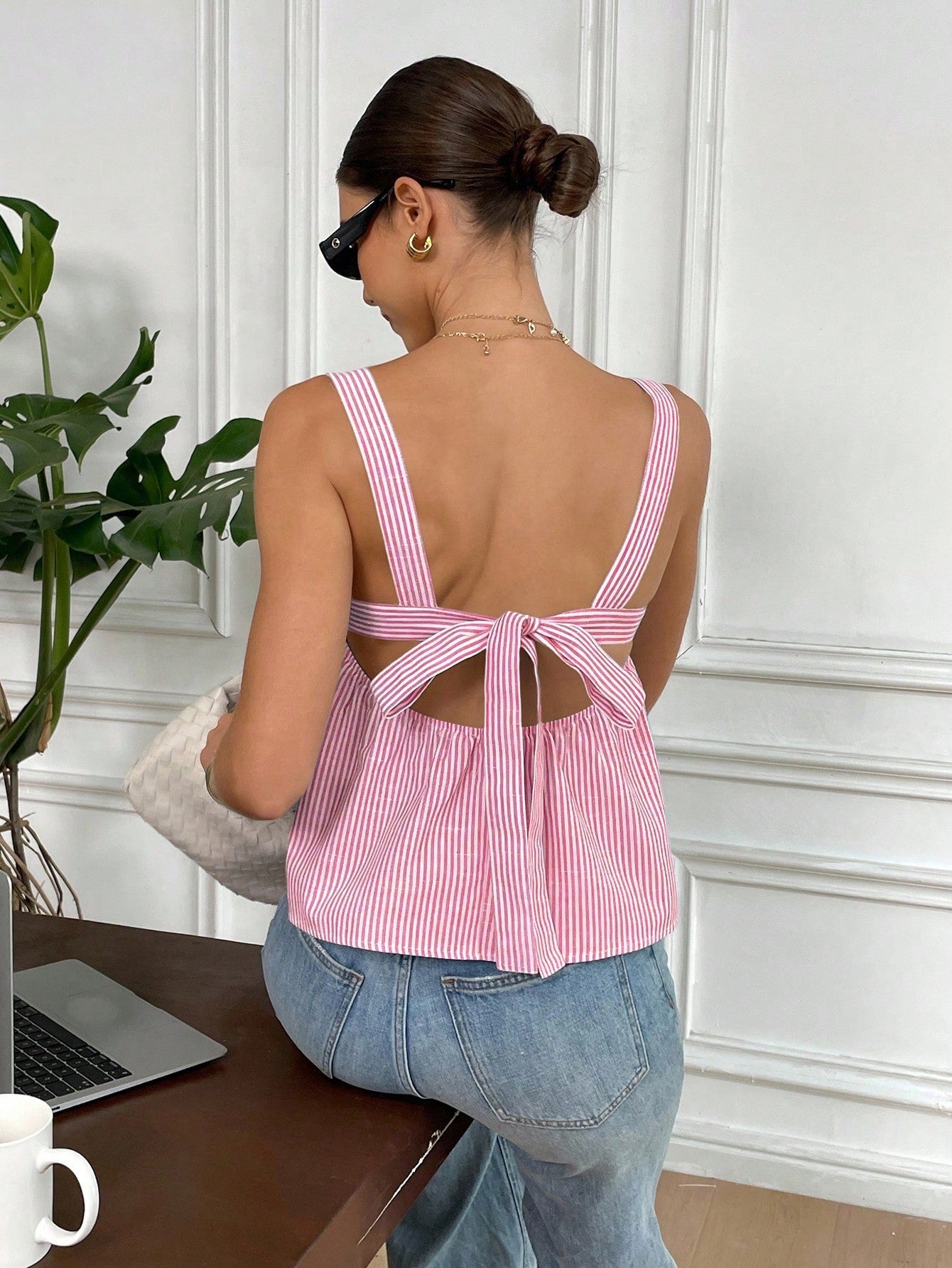 Floral Backless Tie-Up Cami