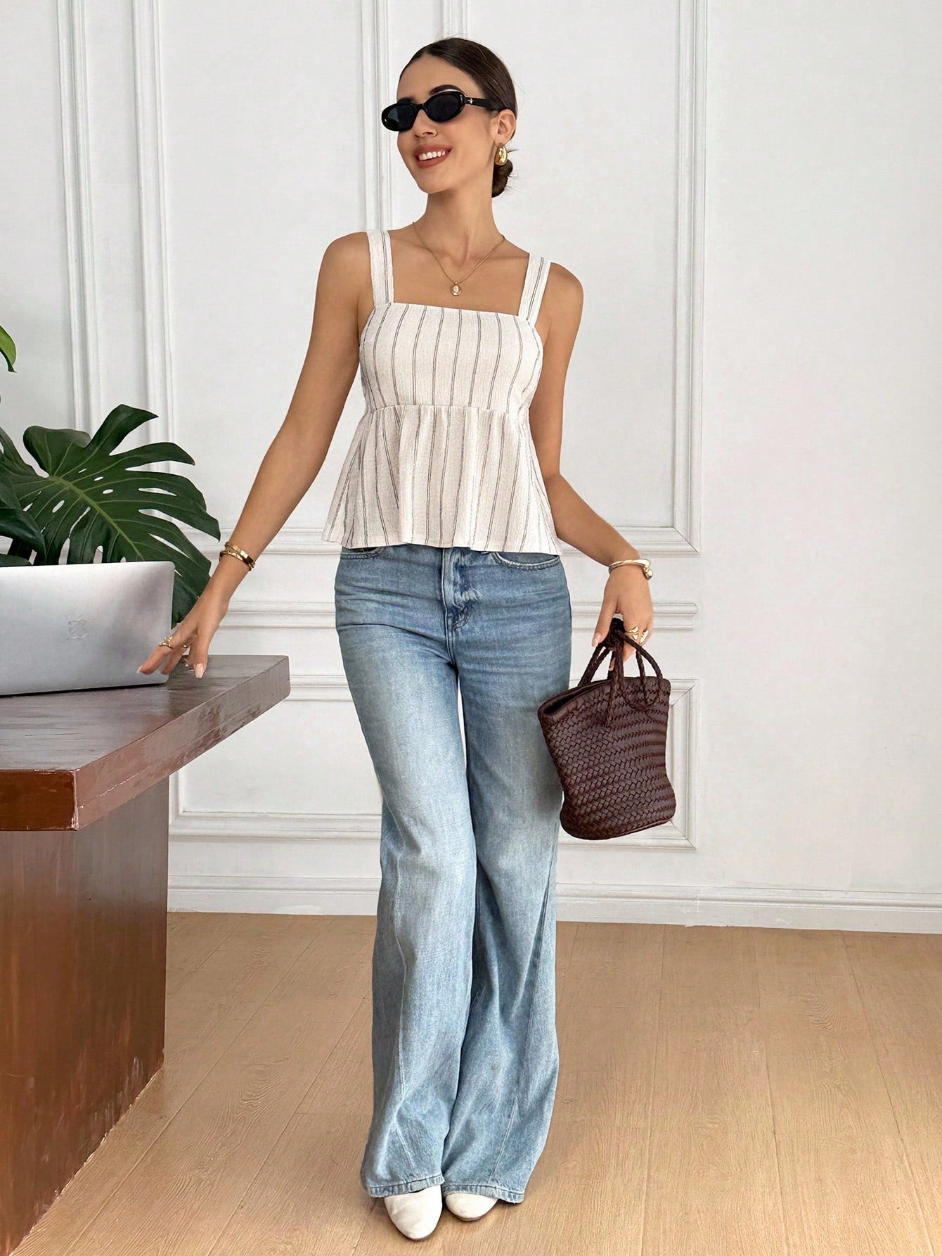 Floral Backless Tie-Up Cami