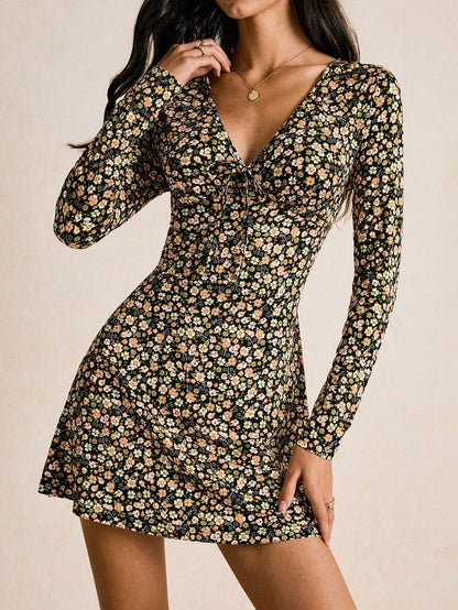 Vintage Floral V-Neck Mini Dress with Long Sleeves & Tie-Front | Boho Skater Fall Dress