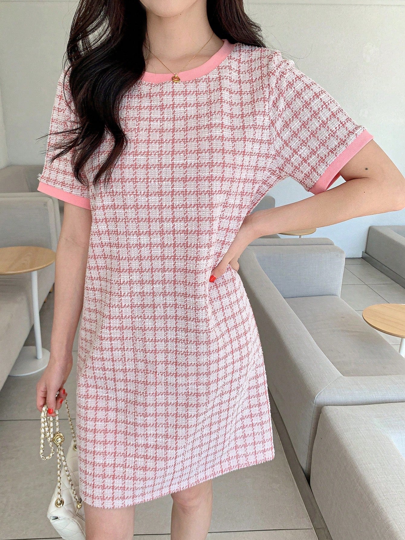 Plaid Round Neck Mini T-Shirt Dress with Short Sleeves | Casual Loose Fit Everyday Dress