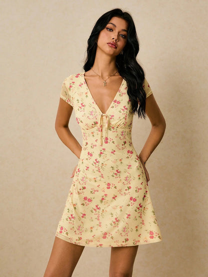Sweet V-Neck Floral Print A-Line Mini Dress | Half Sleeve Slim-Fit Summer Y2K Floral Dress