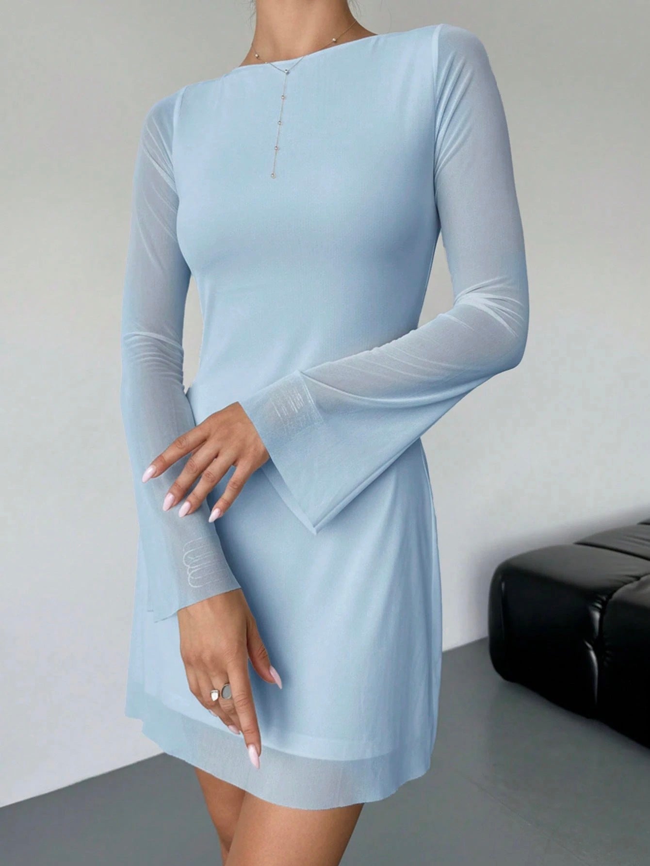 Elegant Boat Neck Flare Sleeve A-Line Mini Dress | Cinched Waist Mesh Party Dress