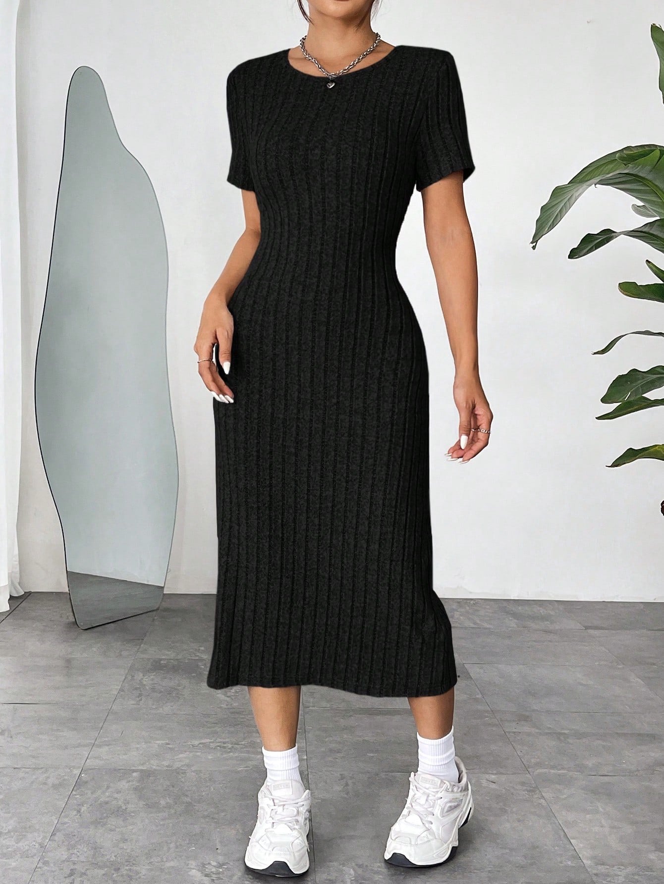 Ribbed Knit Bodycon Midi Dress | Round Neck Short Sleeve Casual Fitted Dress