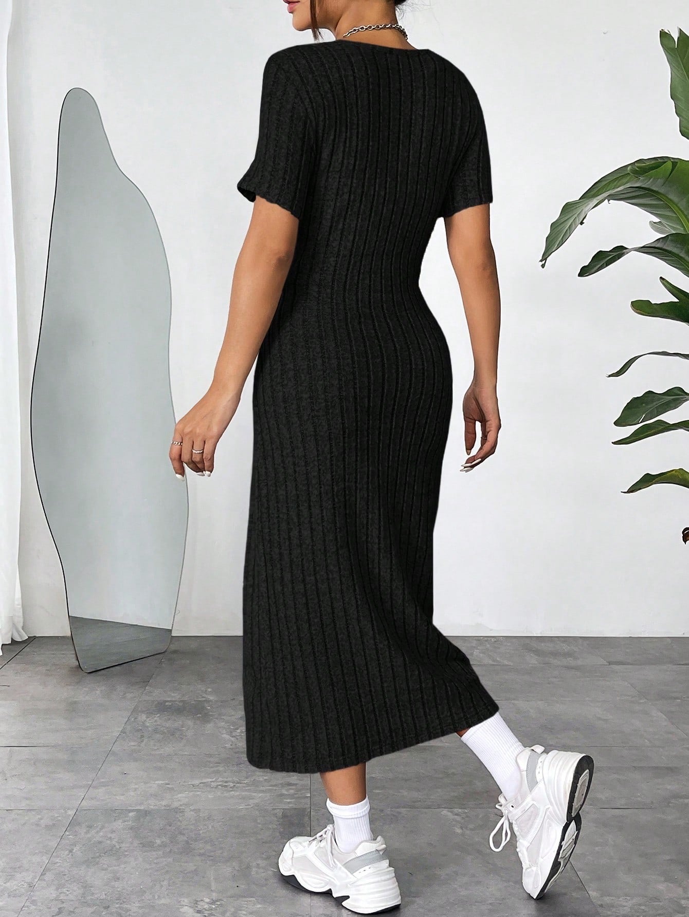 Ribbed Knit Bodycon Midi Dress | Round Neck Short Sleeve Casual Fitted Dress