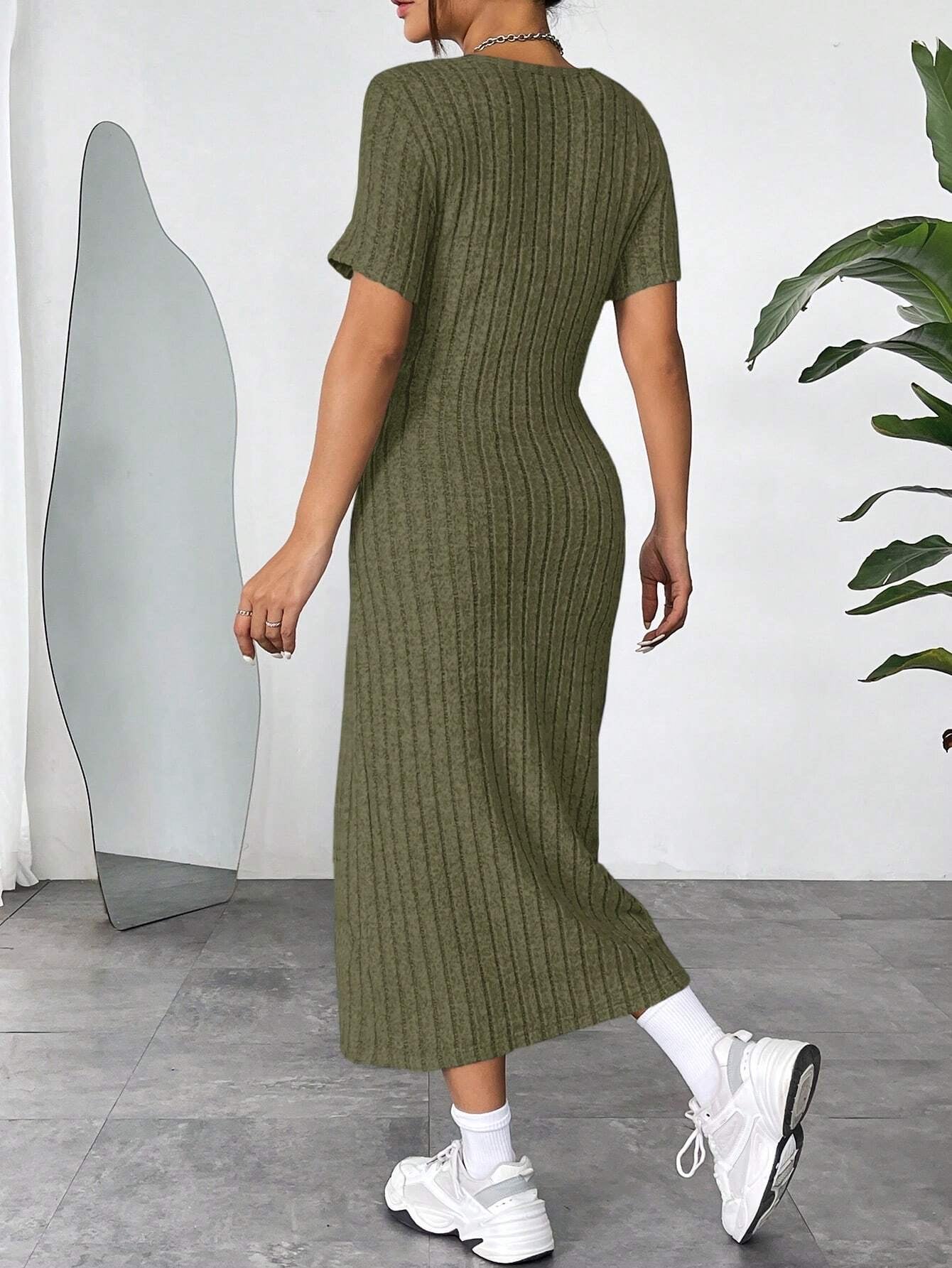 Ribbed Knit Bodycon Midi Dress | Round Neck Short Sleeve Casual Fitted Dress