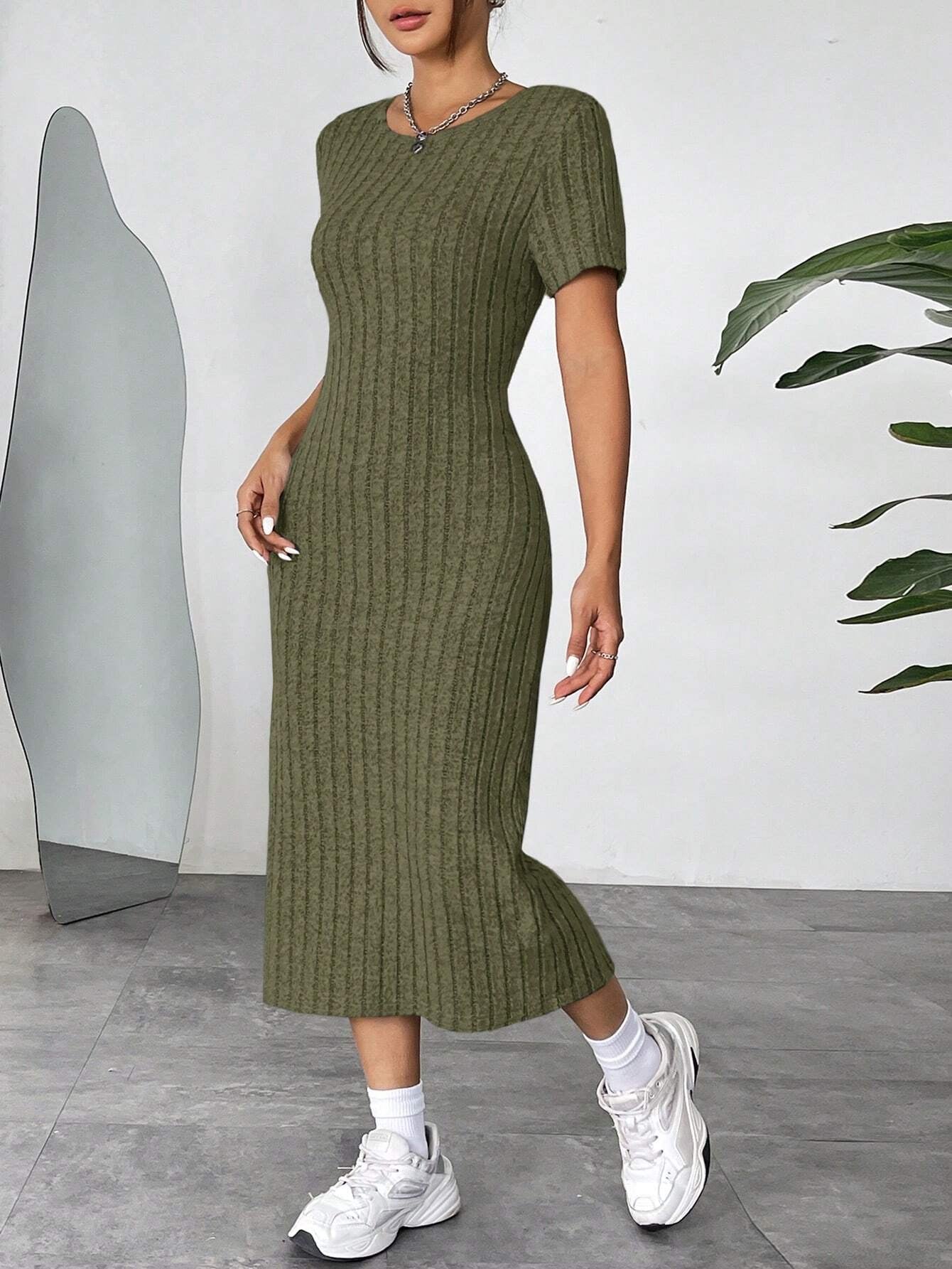 Ribbed Knit Bodycon Midi Dress | Round Neck Short Sleeve Casual Fitted Dress
