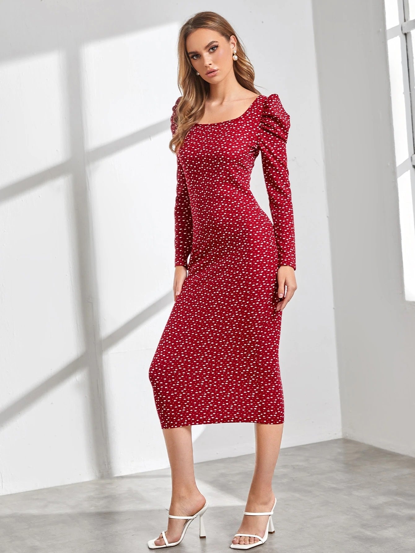 Red Heart Print Bodycon Midi Dress with Square Neck & Puff Sleeves