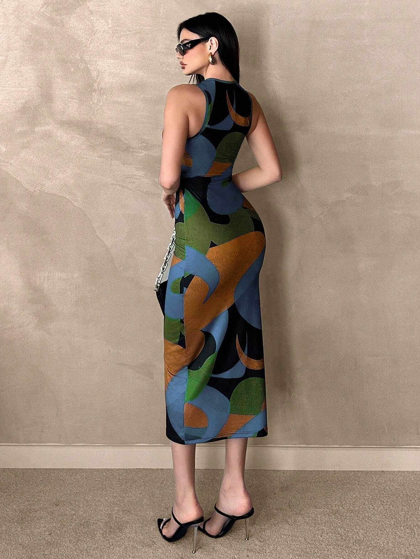 Color-Block Printed Ruched Sleeveless Bodycon Midi Dress with Elastic Waist