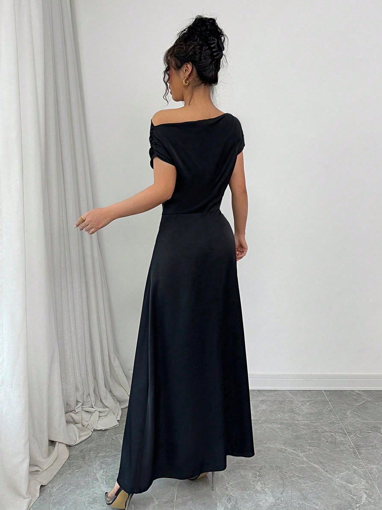 Asymmetrical Pleated One-Shoulder Dress