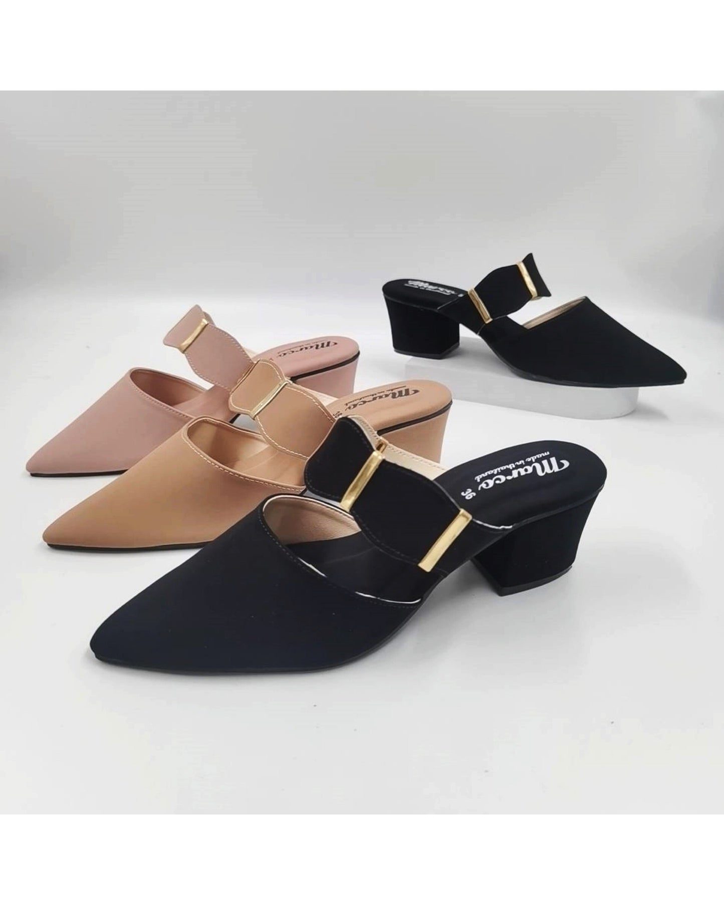 Elegant Pointed Toe Block Heels for Women – Stylish Leather Mules with Gold Strap