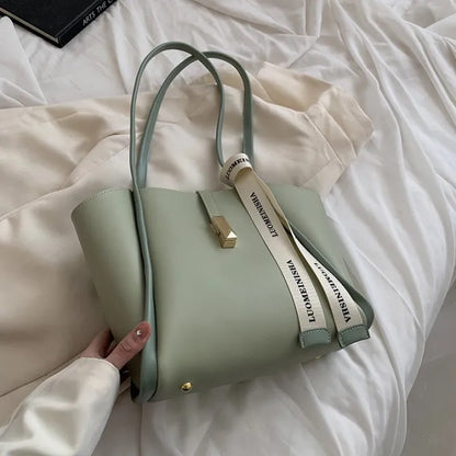 Shoulder Tote Bag with Cute Bow & Mini Pouch – Large Capacity Stylish Everyday Handbag