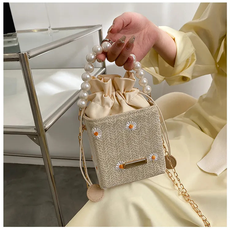 Mini Acrylic Pleated Drawstring Bag – Trendy Pearl Decor Handbag | Geometric Box Clutch