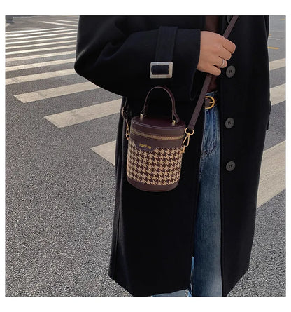 Women’s Small Bucket Crossbody Bag – PU Leather Houndstooth & Leopard Print Handbag, Trendy & Stylish