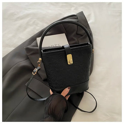 Chic Crossbody Bag – Buffet Style Casual Handbag
