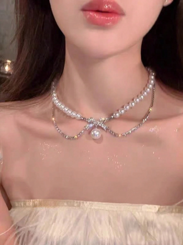 Elegant Faux Pearl Beaded Bowknot Necklace for Women – Silver Rhinestone Party Accessory