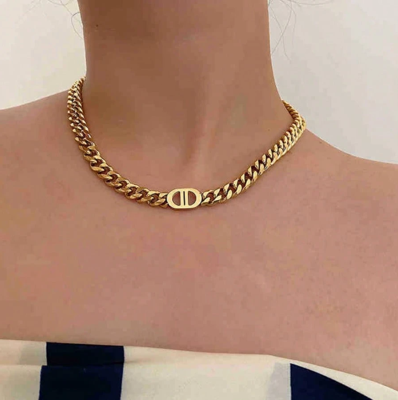 Bold Gold Thick Chain Necklace for Women – Hip-Hop Short Choker, Y2K Streetwear Style