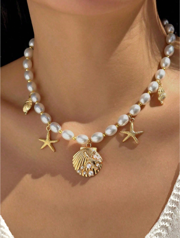 Boho Seashell & Starfish Pendant Necklace for Women – Beach Holiday Gold Chain with Pearl Accents